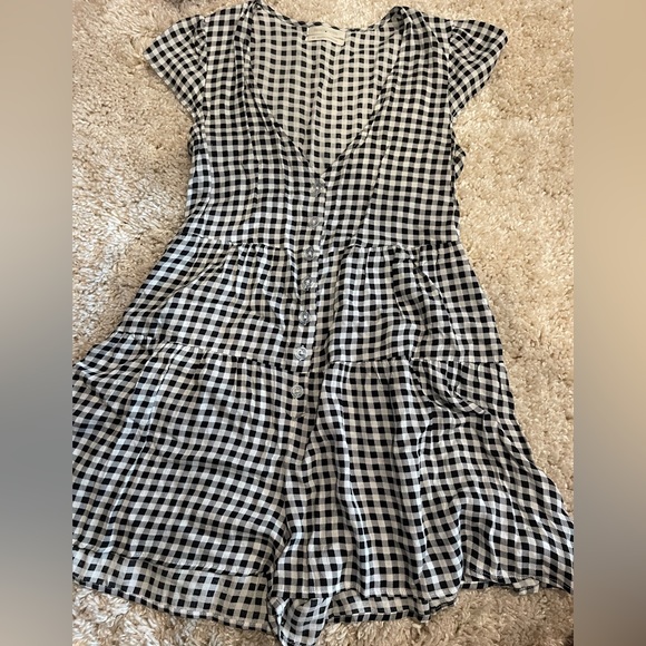 Urban outfitters romper! - Picture 1 of 1